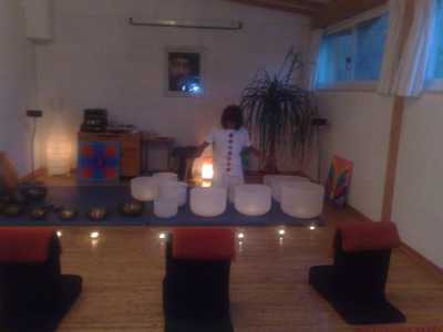 Musicoterapia con campane tibetane